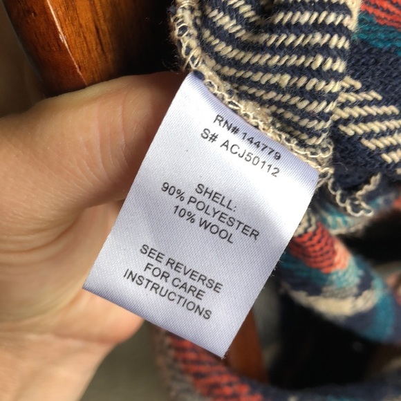 ACOA Long Line Fall Flannel Shacket - Picture 11 of 11